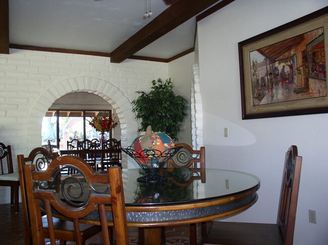 Foto del edificio - 315 N Vulture Mine Rd