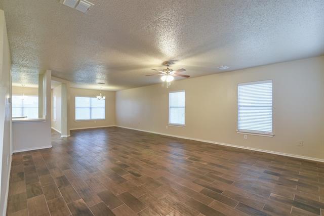 Building Photo - 2106 Delaford Dr