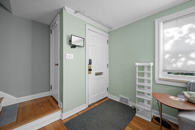 Foto del edificio - Furnished Rental in Shadyside