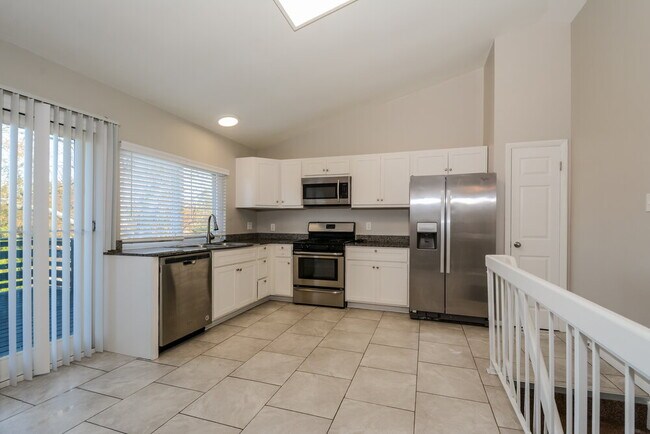 Foto del edificio - 5305 Springtrail Dr
