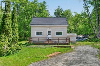 Building Photo - 1018 Sniders Bay Rd