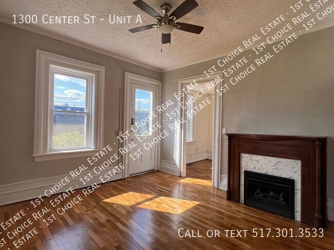 Building Photo - Charming 2-BDR 1-BTH Duplex in Old Town - ...