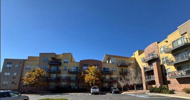 Foto del edificio - 9059 E Panorama Cir