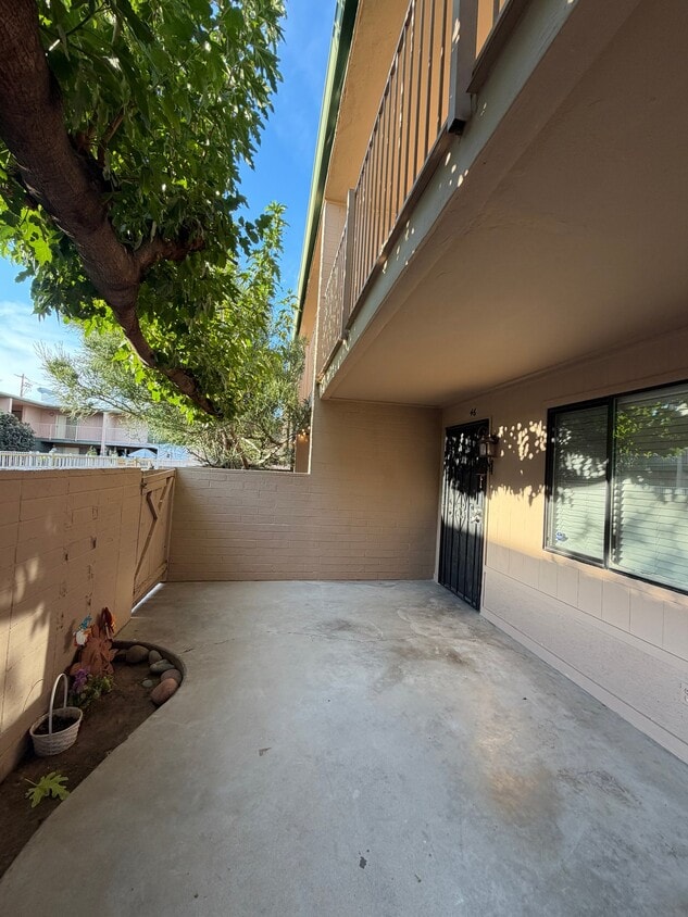 Photo - 6565 N 19th Ave (Phoenix, AZ)
