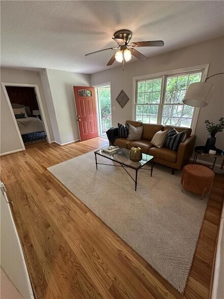 Foto del edificio - 3403 Phillips Circle