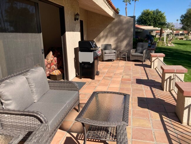 Building Photo - 40553 Pebble Beach Cir