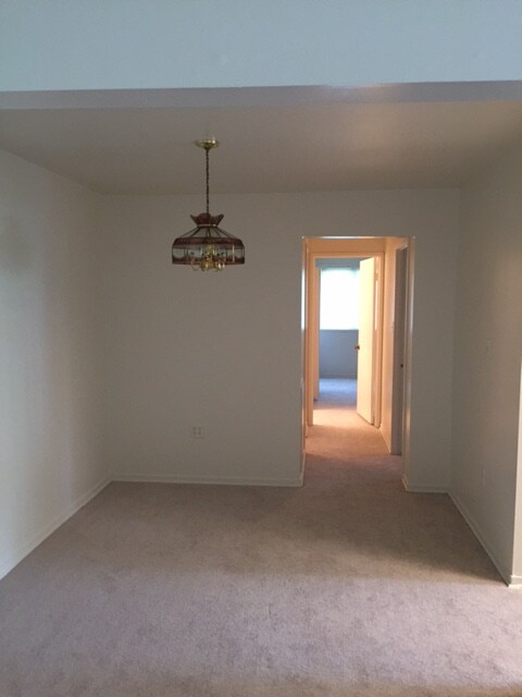 Foto del edificio - 8709 Hayshed Ln