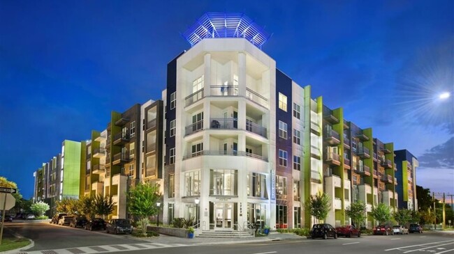 Foto del edificio - 1702 W Cleveland St