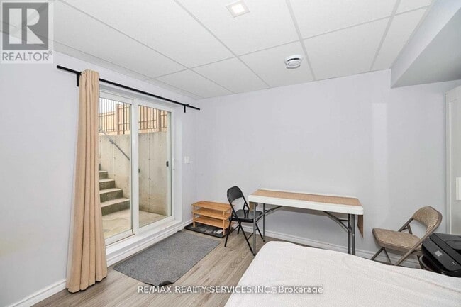 Photo du bâtiment - 6045 Ernest Cres