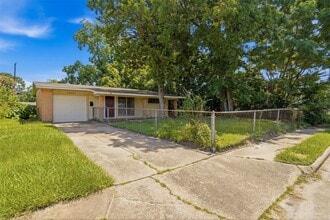 Building Photo - 10227 Glenmawr Dr