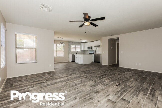 Foto del edificio - 6144 S Wilson Dr