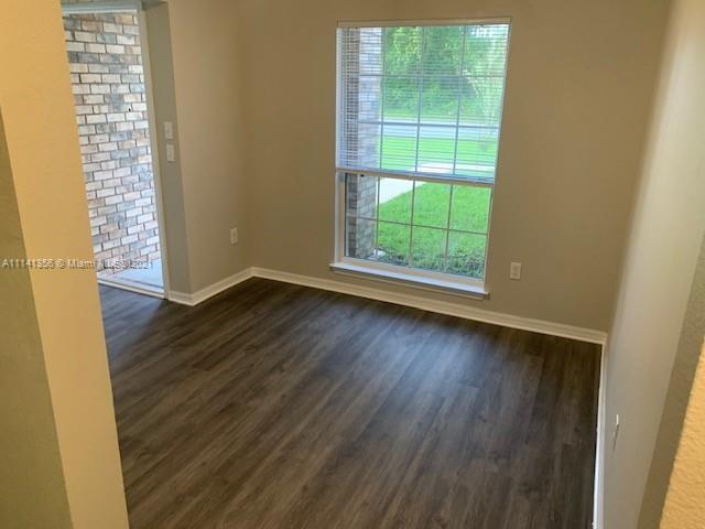 Building Photo - 20 Ethel Ln