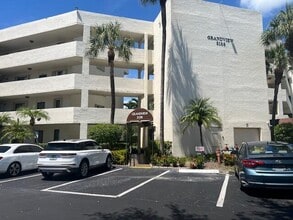 Building Photo - 3138 Via Poinciana