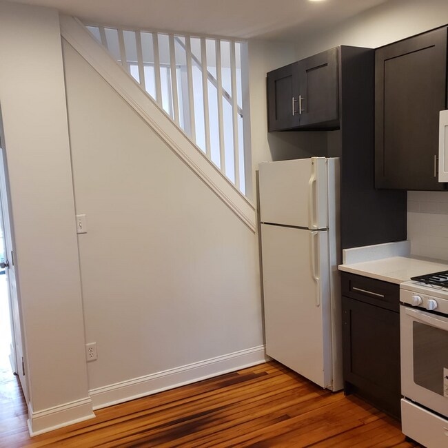 Foto del edificio - 2917 Miles Ave