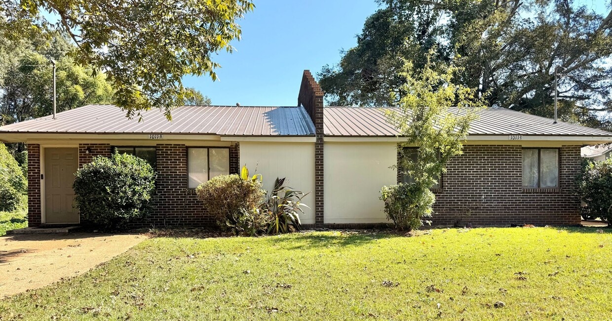 Photo - BCM Investments - 1011 N 1st St