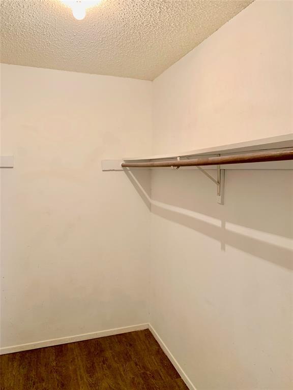 Building Photo - 245 Craddock Ave