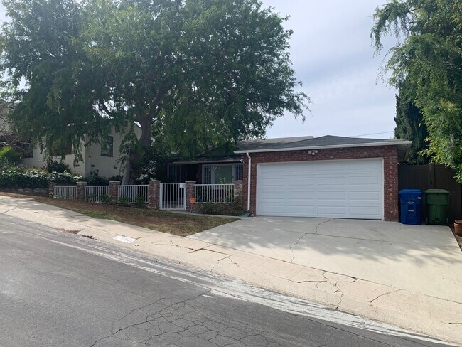 Garage and driveway - 11941 Charnock Rd