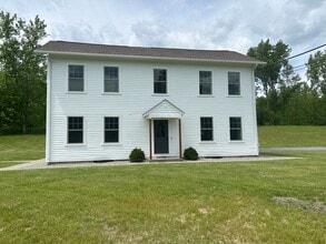 Building Photo - 173 S Amenia Rd