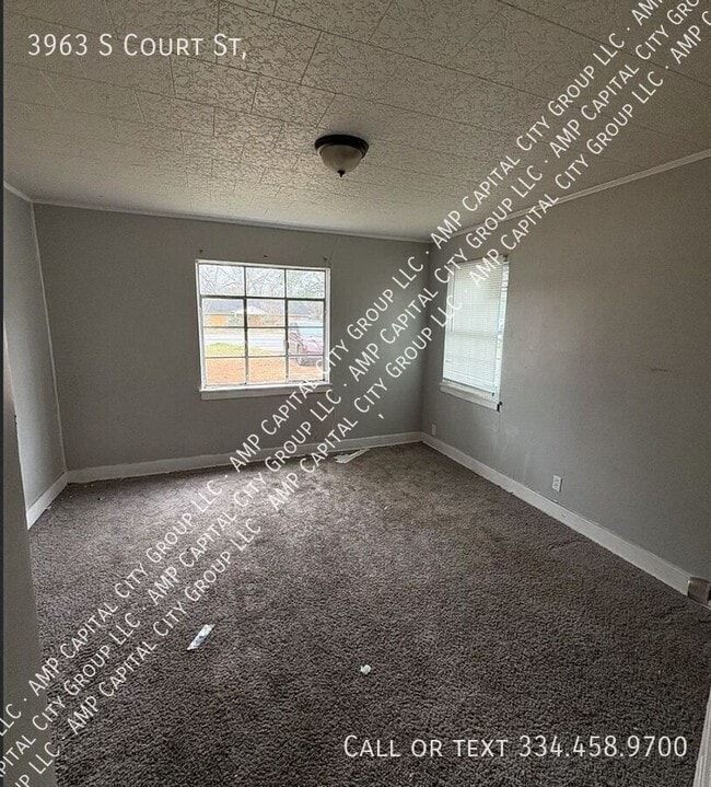 Building Photo - 3963 S Court St