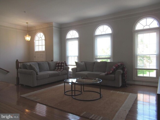 Building Photo - 13561 Flowerfield Dr