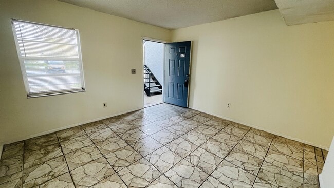 Photo - 7120 Waterside Dr Townhome