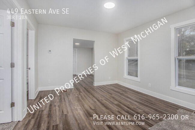 Foto del edificio - 449 Eastern Ave SE