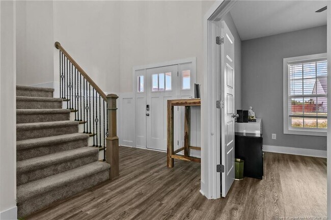 Building Photo - 5527 Mountain Run Dr