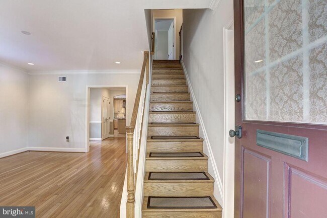 Foto del edificio - 5119 Manning Dr