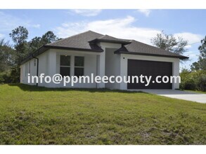 Building Photo - 970 Lakeside Dr