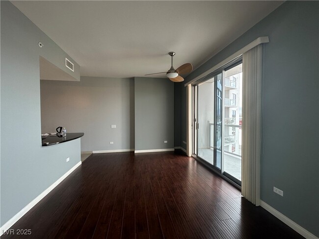 Building Photo - 200 W Sahara Ave