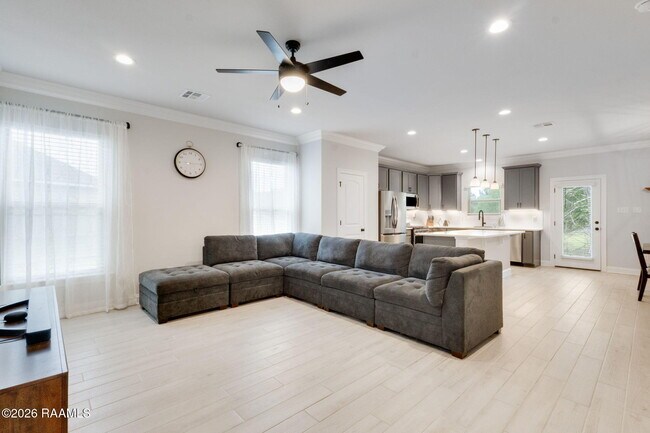 Foto del edificio - 106 Virtuous St