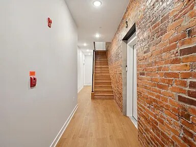 Foto del edificio - 4147 W Girard Ave