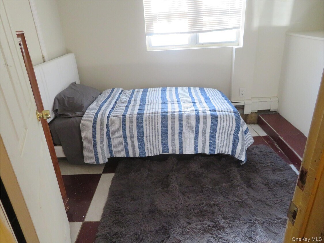 Foto principal - 1094 Nugent Ave