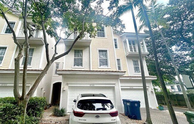 Foto del edificio - 2720 NE 9th Ave