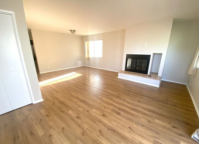 Foto del edificio - 4416 Highland Ave