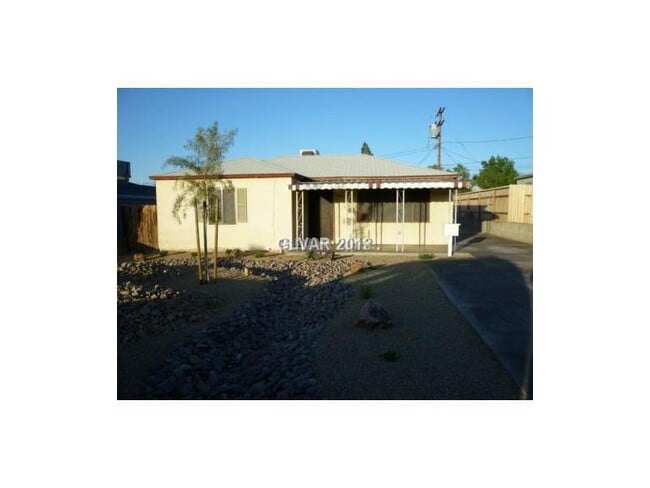 Foto del edificio - 414 Rutle