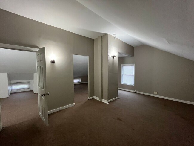 Foto del edificio - 545 Rockdale Ave