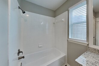 Building Photo - 6506 Garden Canyon Dr