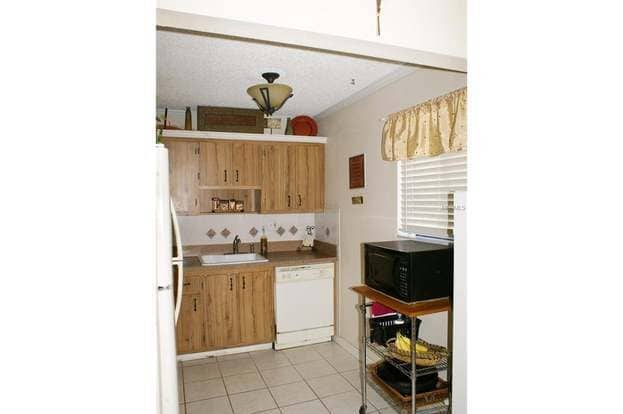 Building Photo - 11814 Raintree Lake Ln