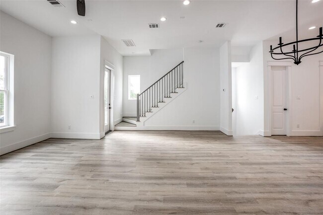Foto del edificio - 950 Fisher St