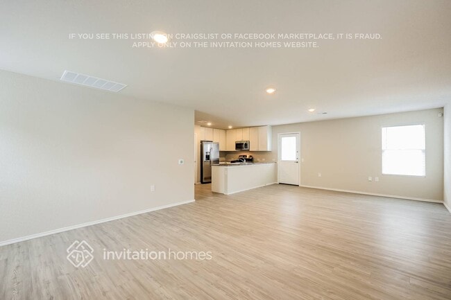 Foto del edificio - 13435 Ashworth Blvd