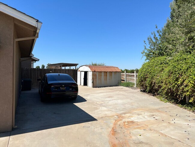 Foto del edificio - Stunning Country property in Oakdale!