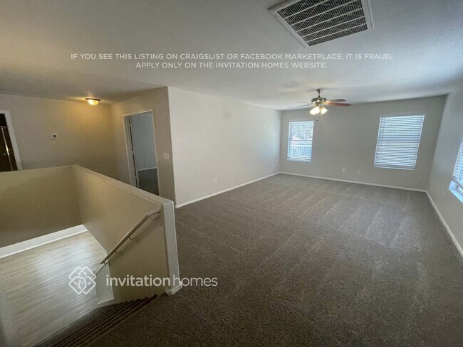 Building Photo - 434 W Orchard Way