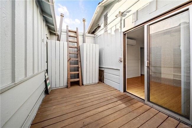 Building Photo - 303 Hermosa Ave