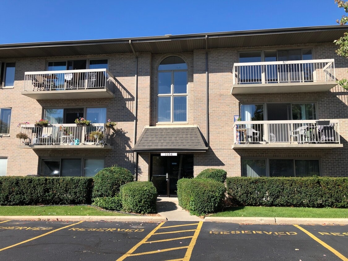 1056 Ashley Ct N Unit 3C, Lockport, IL 60441 Condo for Rent in