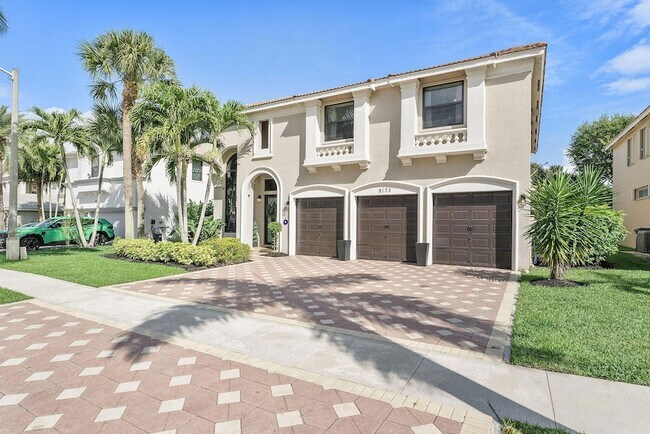 Foto del edificio - 9173 Delemar Ct