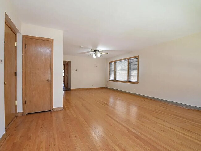 Foto del edificio - 2915 N Austin Ave