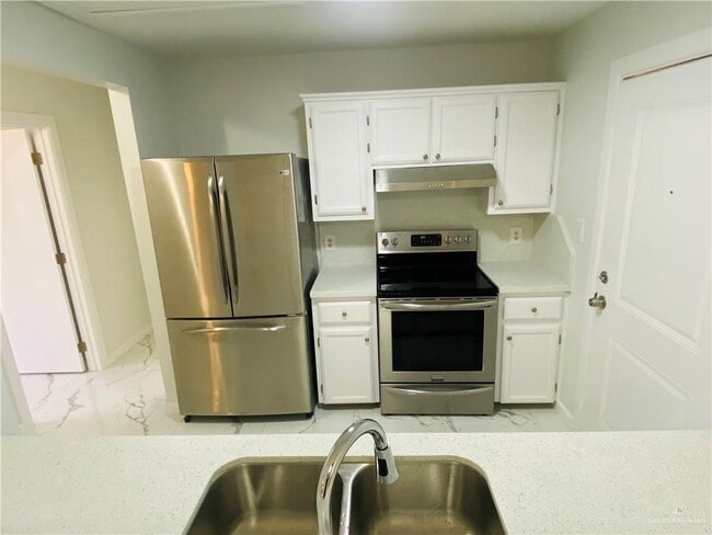 Foto del edificio - 18 E Laurel St