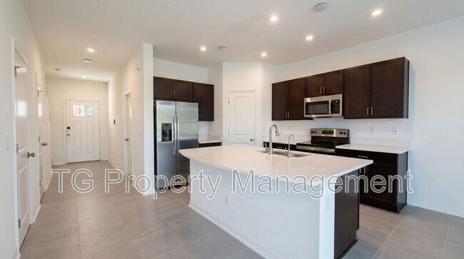 Building Photo - 321 Anthony Dr