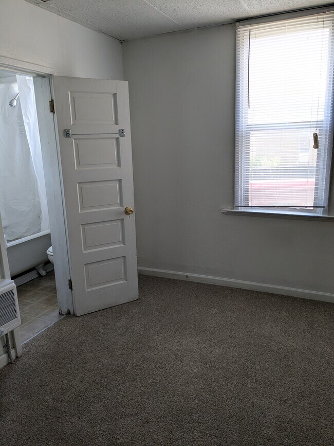 Foto del edificio - 303 S 5th St